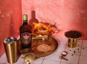 Winterliches Cocktail-Rezept Cuban Winter mit dem dunklen Rum Havana Club 7