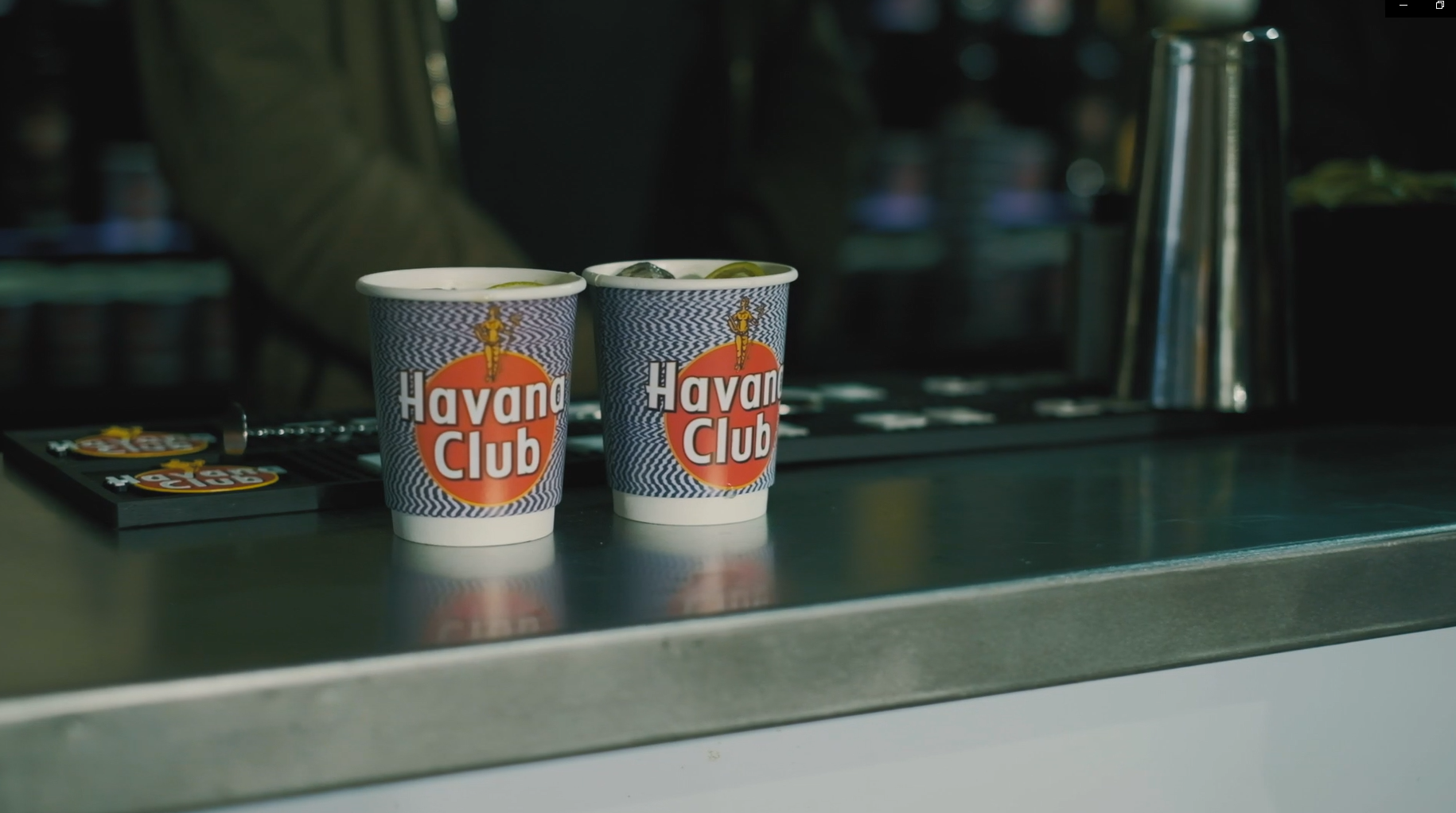 Collab Snearkerness x Havana Club papercup