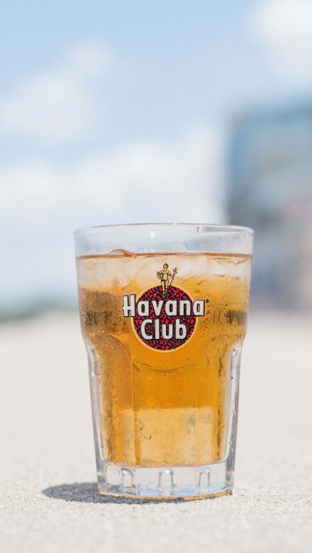 Havana Club 7 mit Ginger Ale genießen