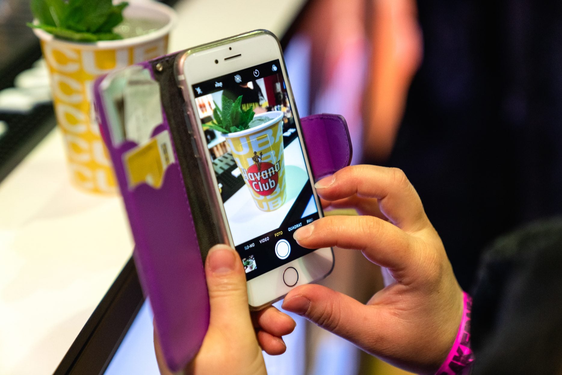 Collab Snearkerness x Havana Club